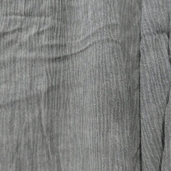 L&L - LOVE & LEGEND | size 18 | Casual Grey Peasant Blouse With Eyelet Detail - Picture 15 of 15